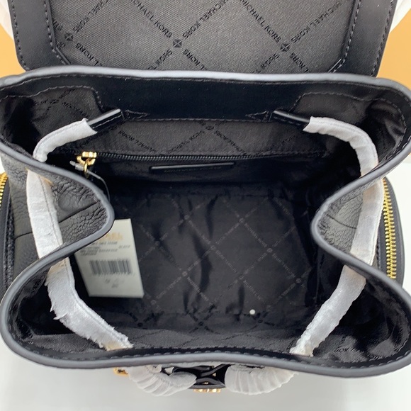 MICHAEL KORS
Jet Set Medium Pebbled Leather Backpack BLACK COLOR - Picture 10 of 16